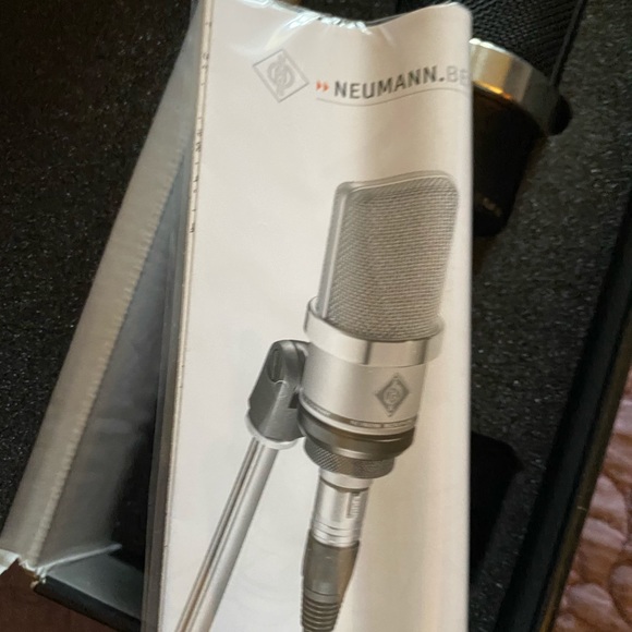 Neumann TLM 102 microphone - Picture 2 of 6